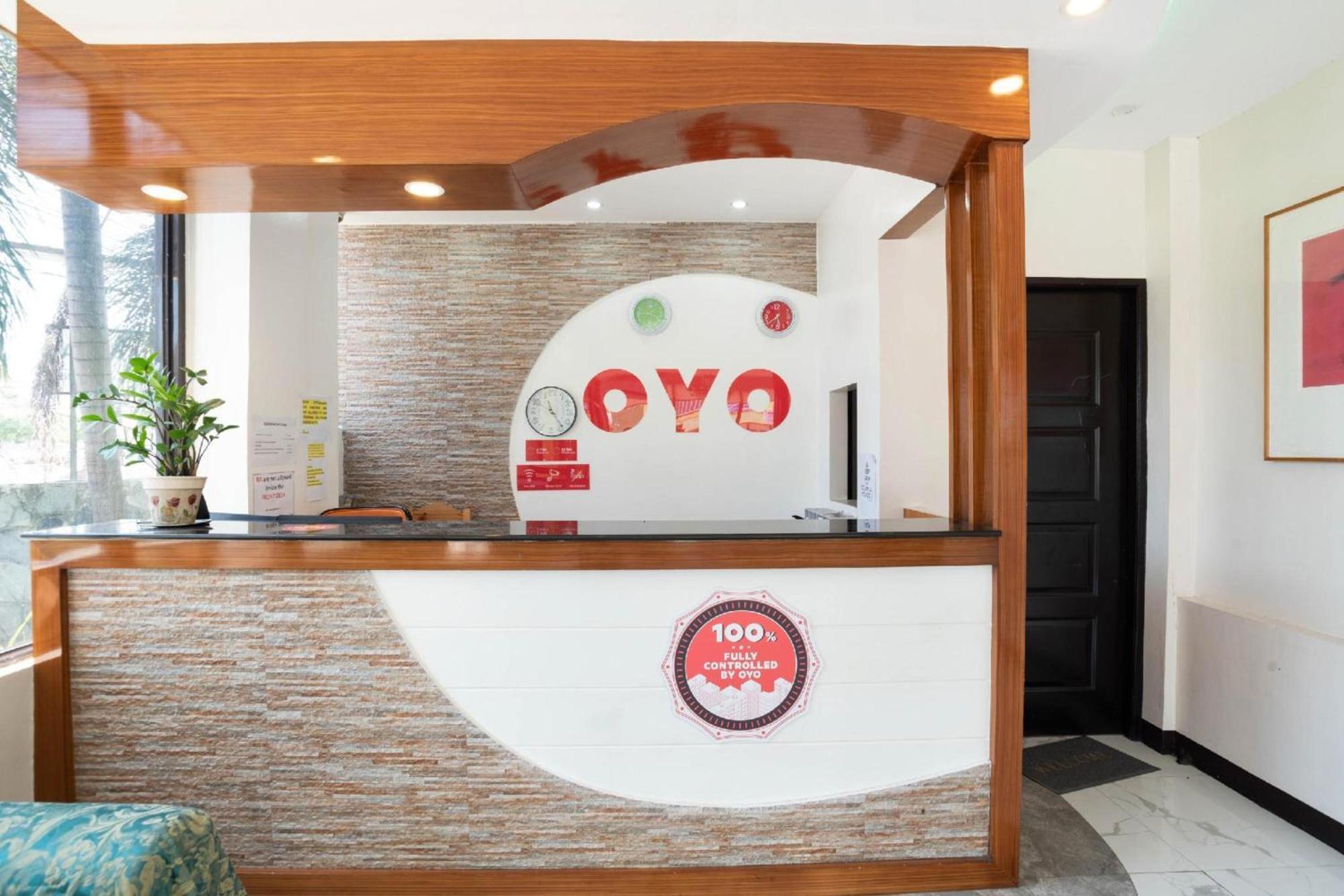 Oyo 195 Ranchotel - Binan Exterior photo