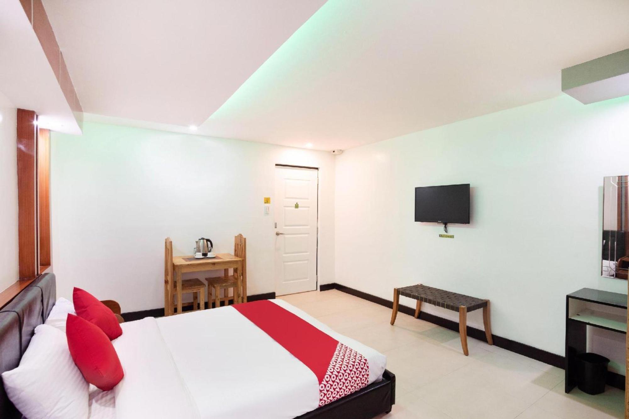 Oyo 195 Ranchotel - Binan Exterior photo